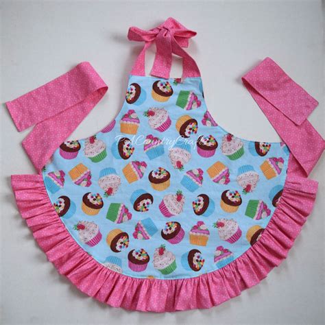 Girls Ruffle Apron Pattern and Tutorial — PACountryCrafts | Aprons ...