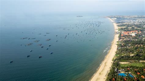 Mui Ne Sand Dunes Vietnam: Review & Tips | Just Globetrotting