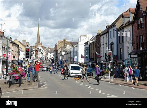 Monmouth town centre hi-res stock photography and images - Alamy