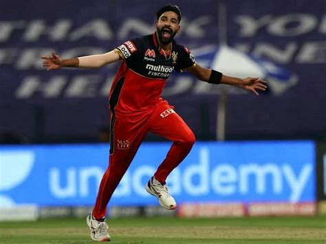 IPL 2021: Mohammed Siraj's 3 best bowling performances