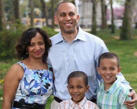 Hakeem Jeffries Wife: Who Is Kennisandra Jeffries?