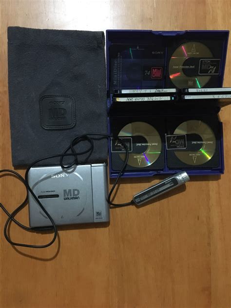 Vintage Sony Mini Disc Player, Audio, Portable Music Players on Carousell