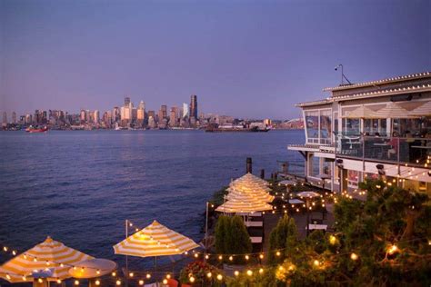 The Top 12 Seattle Waterfront Restaurants For A Meal With A View