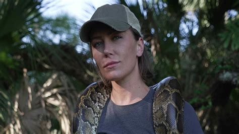 Is Tes Lee from swamp people Married? Wiki Biography - Swamp People Cast