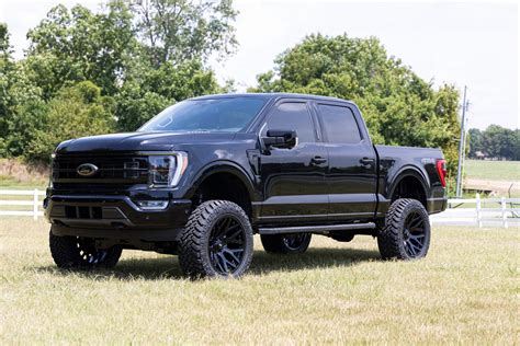 Ford Trucks 2022 Lifted