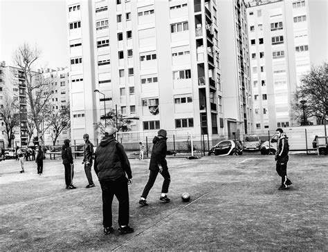 les banlieues en france reportage