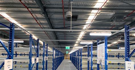 Warehouse Ceiling Fans | Airius Destratification Fan Systems