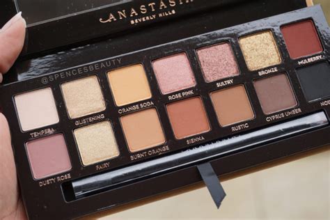 Soft Glam feat. Anastasia Beverly Hills Soft Glam Eyeshadow Palette ...