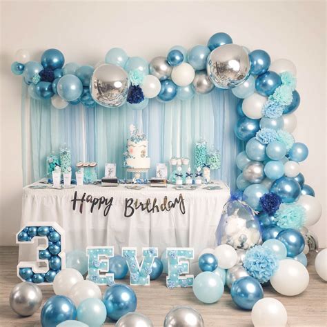 Anniversaire Bleu et Argent sur le thème licorne | Birthday decorations ...