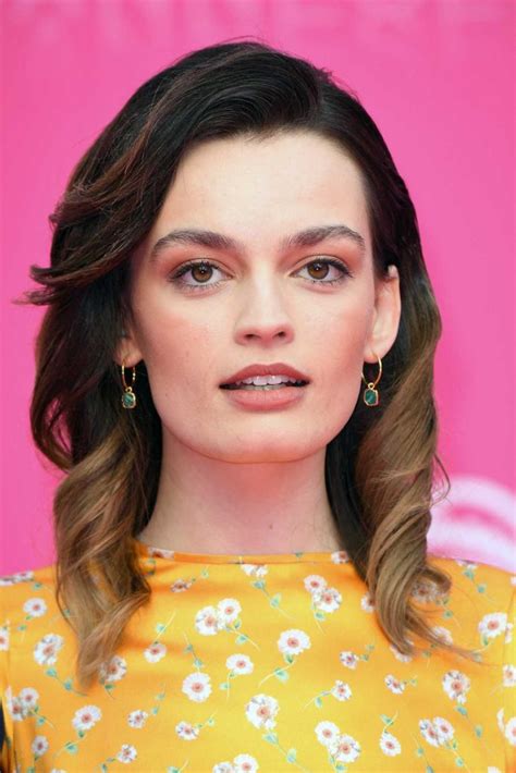 Emma Mackey Attends the Pink Carpet During the 2nd Canneseries in Cannes 04/09/2019 – celebsla.com