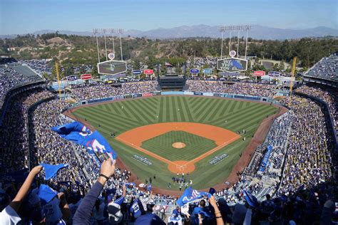 Dodger Stadium rumors, news and stories [Top latest 20+ articles]