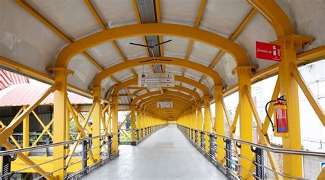 Tamil Nadu CM inaugurates 570-meter skywalk bridge at T Nagar, one of ...