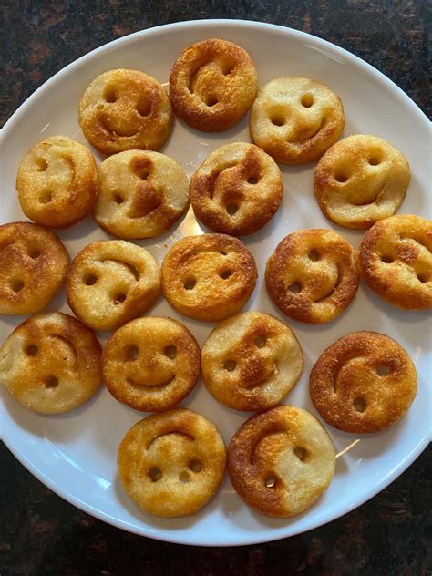 Air Fryer Frozen Smiley Fries (McCain Potato Smiles) – Melanie Cooks