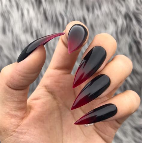 VAMP BLACK RED OMBRE PRESS ON NAILS SET – The Nailest