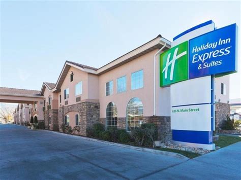 Holiday Inn Express Hotel & Suites Bishop in Bishop (CA) - Room Deals, Photos & Reviews