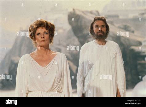 Clash titans 1981 maggie smith hi-res stock photography and images - Alamy