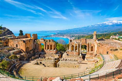 Ancient Theatre of Taormina: architecture of a symbol of Sicily