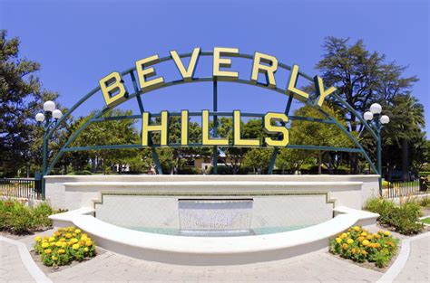 Hey good lookin'! | Beverly hills sign, Los angeles beverly hills, Beverly