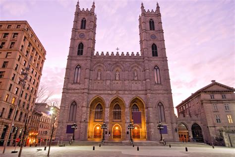 Basilique Notre-Dame | Montréal, Canada Attractions - Lonely Planet