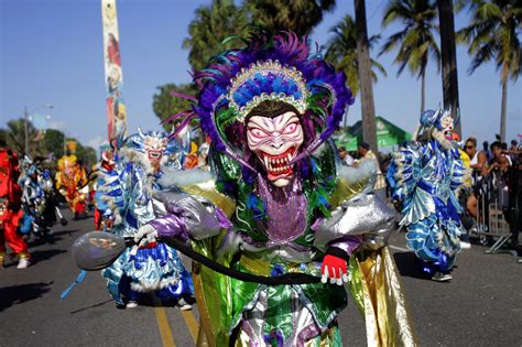 Dominican Carnival Characters | POPSUGAR Latina