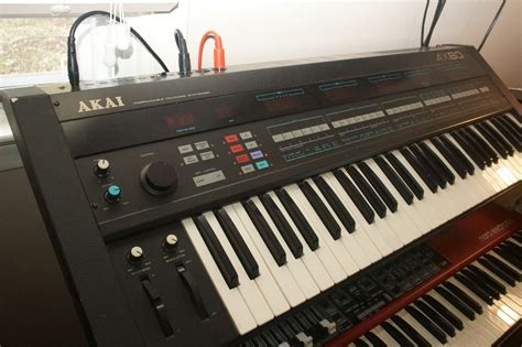 MATRIXSYNTH: AKAI AX80 Programmable Polyphonic Synthesizer