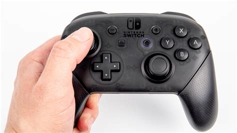 The Nintendo Switch Pro Controller is so good I wish I'd ditched the ...