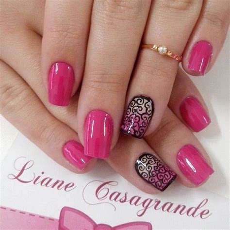 50+ Beautiful Pink and Black Nail Designs 2022