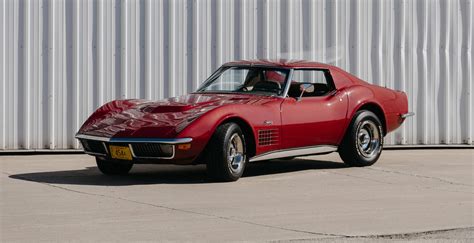 Corvette Stingray 1970 Red - img-Abha