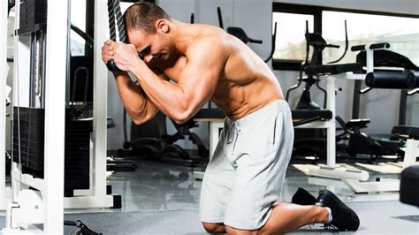 15 Best Cable Abs and Oblique Exercises To Build Strong Core