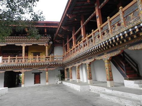 Inside Punakha Dzong - India Travel Forum | IndiaMike.com