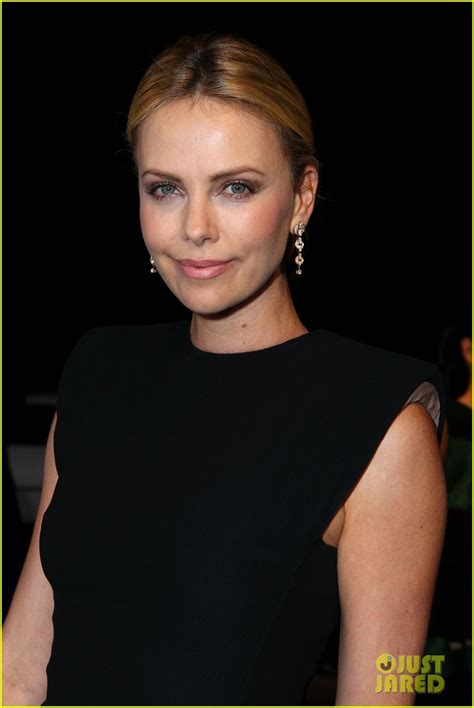 Charlize Theron: 'Young Adult' Ensemble Award at Palm Springs - Charlize Theron Photo (28132555 ...