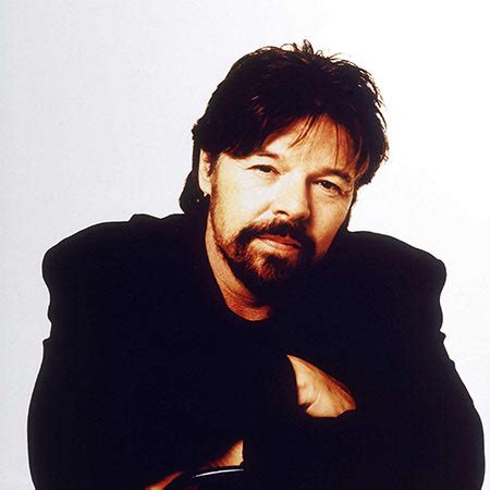 Bob Seger Bio - songs,albums,net worth,married,girlfriend,tour