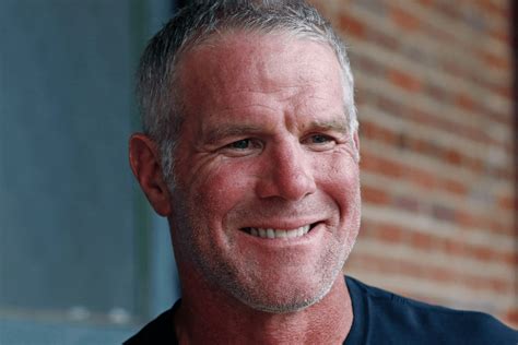 Brett Favre's Net Worth: How Rich is "The Gunslinger" Today? - FanBuzz