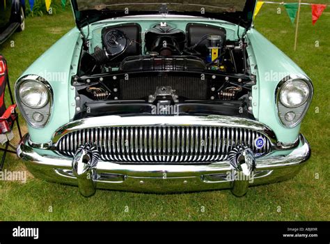 1954 Buick Skylark Stock Photo - Alamy