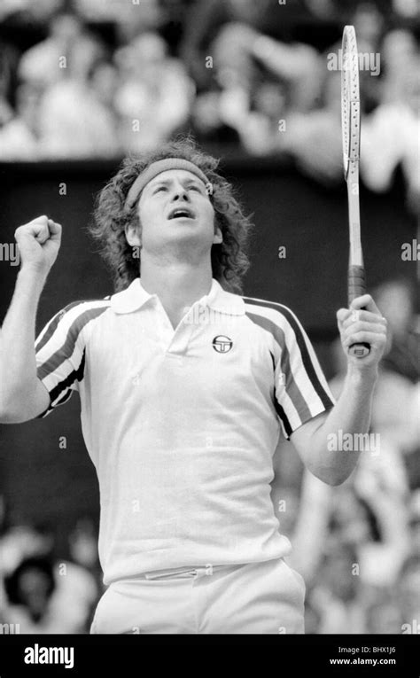 John mcenroe 1980 wimbledon final Black and White Stock Photos & Images ...