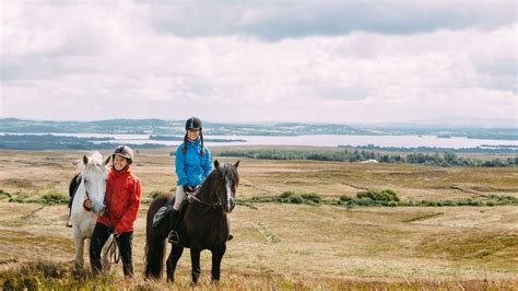 Top Horse Riding Experiences in Ireland with Discover Ireland