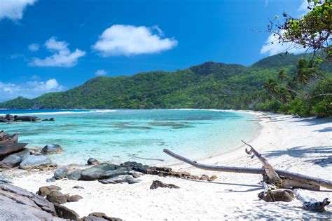 10 Best Beaches in Seychelles - Seychelles’ Most Beautiful Beaches - Go ...