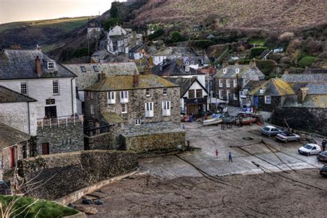 Port Isaac Harbour - Winter afternoon | Cornwall Guide Images