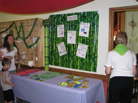 nutmeg creations: Vacation Bible School Decorations