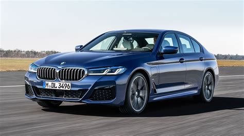 New 2020 BMW 5 Series unveiled with sleeker look, revamped engine line-up - AutoBuzz.my