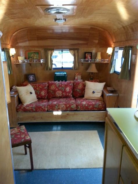 Great interior. Vagabond. Vintage trailer | Vintage camper remodel ...