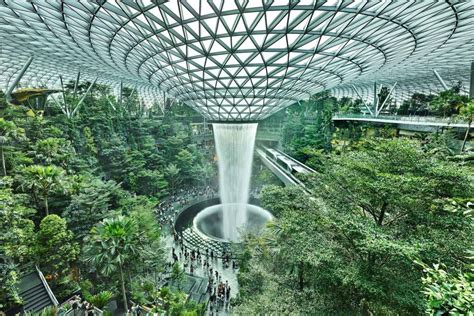 Singapore Changi Airport Unveils Jewel Complex - The Star Alliance Flyer