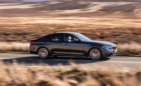 2017 BMW 530d XDrive Test Drive Side And Front View Gallery (Photo 3 of 32)