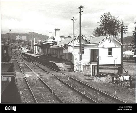 Railway Station - Murrurundi Stock Photo - Alamy