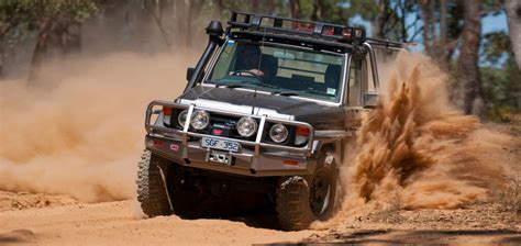 ARB 4×4 Accessories | Toyota LANDCRUISER 70 SERIES 1999-2007 | ARB 4x4 Accessories