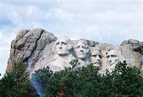 Mount Rushmore National Memorial 1383090 Stock Photo at Vecteezy