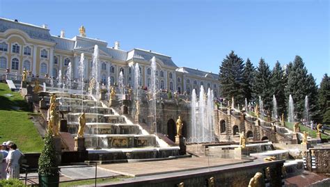 Peterhof Palace, St. Petersburg, Russia | Peterhof Palace photos and more information