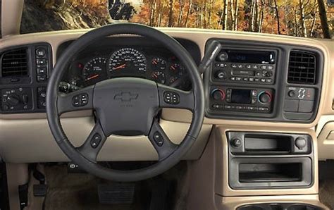 2003 Chevrolet Silverado 2500 Interior Pictures