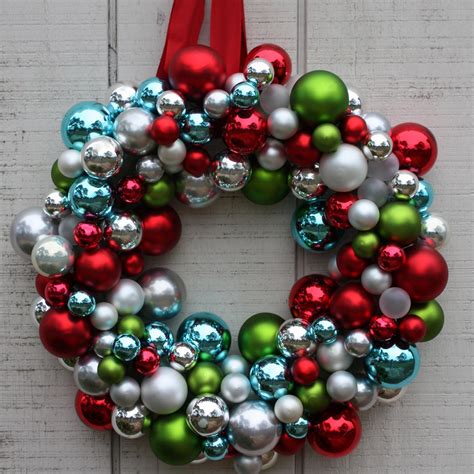 Christmas Ornament Wreath | 23 DIY Holiday Decor Ideas to Deck the Halls With This Season ...