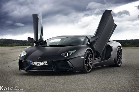 Lamborghini Wallpaper Black And White